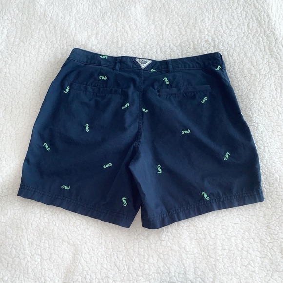 Columbia PFG Super Bonehead Shorts Womens 6 Blue Green Seahorse Print 6" inseam - Picture 3 of 11